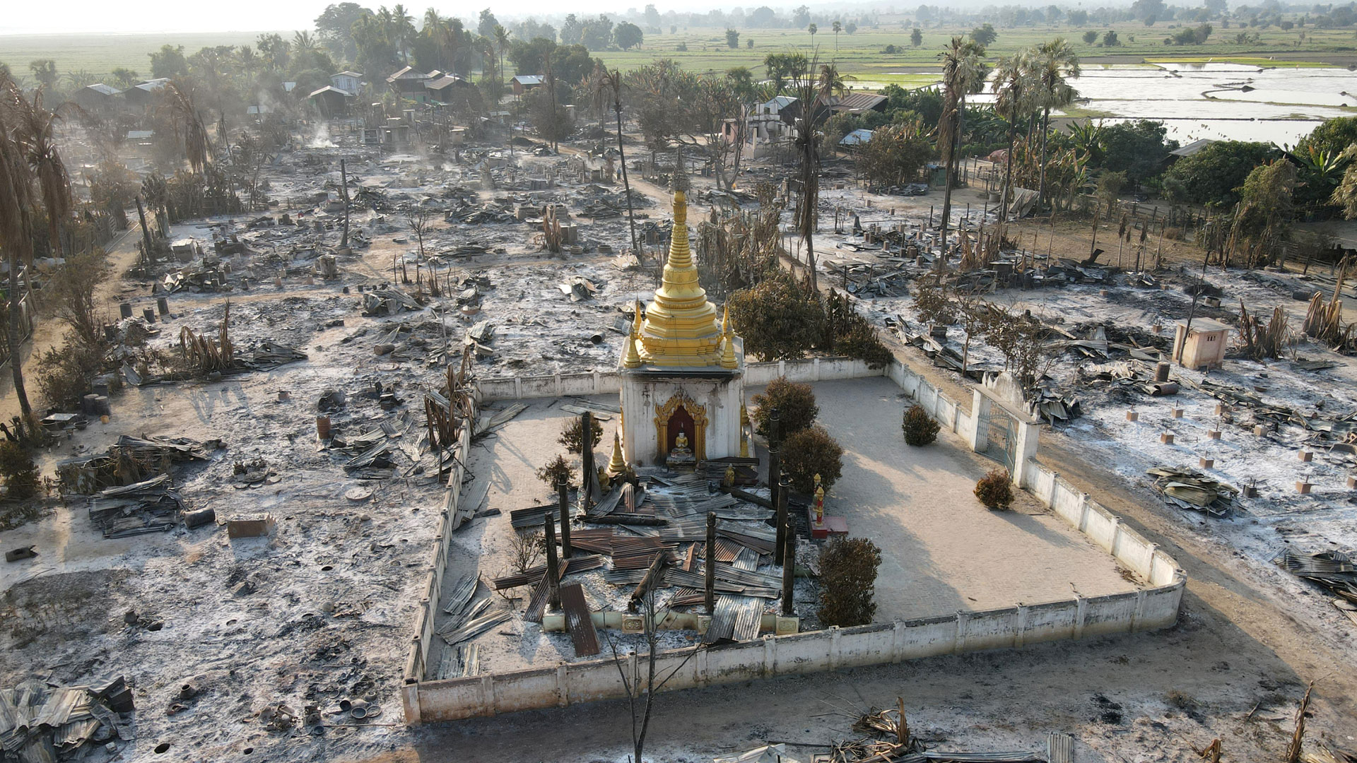 နှစ်လခွဲအတွင်း နေအိမ်၊ အဆောက်အအုံ ၂၀,၀၀၀ နီးပါး မီးရှို့ဖျက်ဆီးခြင်း ခံခဲ့ရ